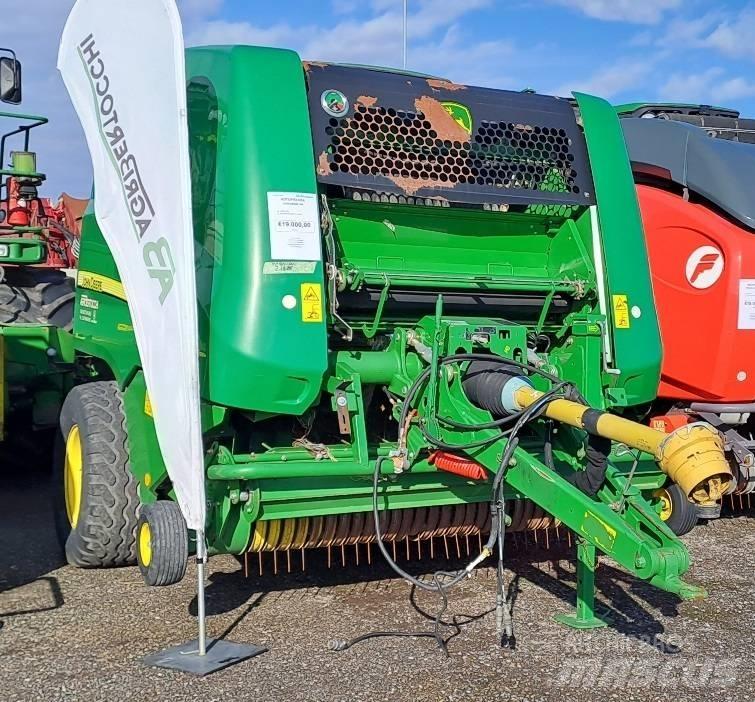 John Deere 960 Enfardadeira de rolos
