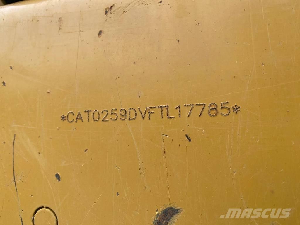 CAT 259 D Carregadoras de direcção deslizante