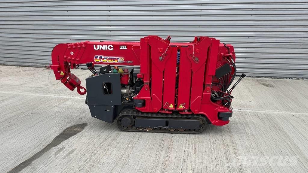Unic URW 295 Mini gruas