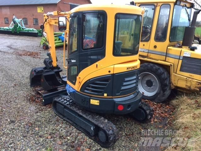 Hyundai R25 AK Mini Escavadoras <7t