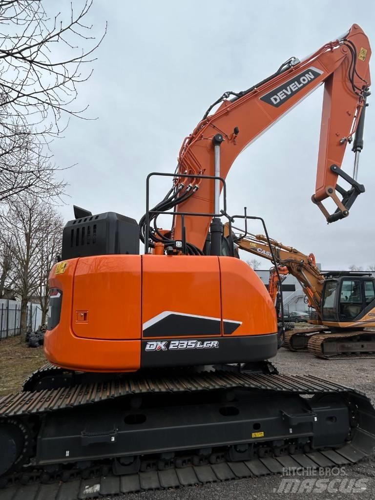 Develon DX 235 LCR-7 Escavadoras de rastos