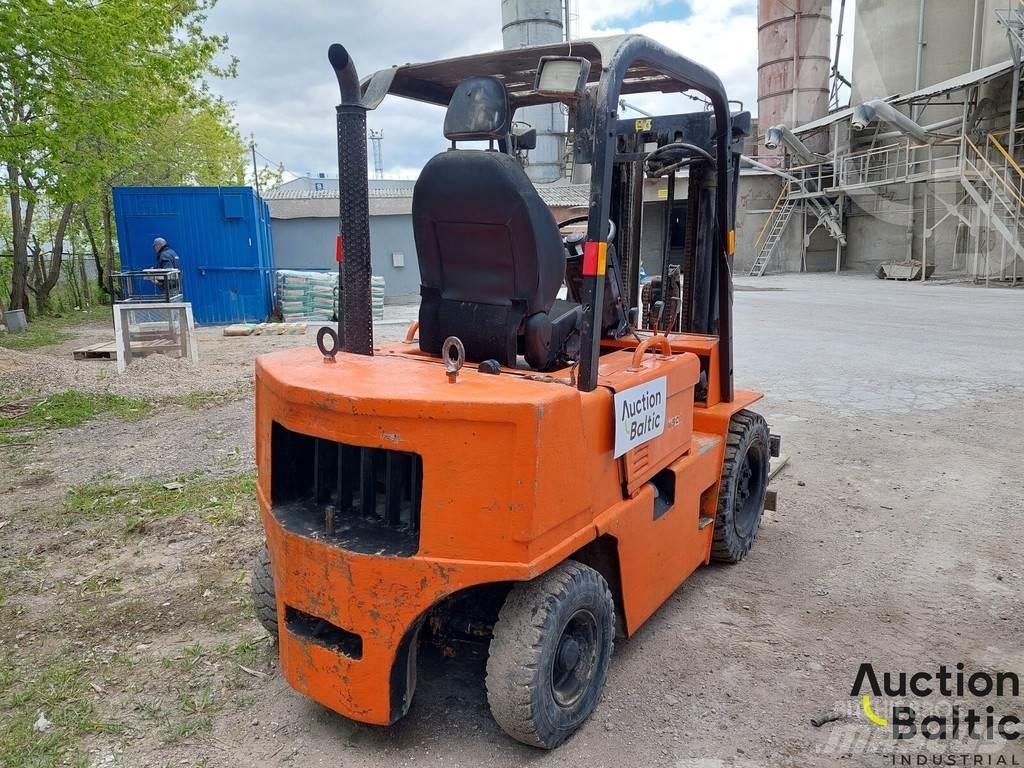 CAT V 50 D Empilhadores Diesel