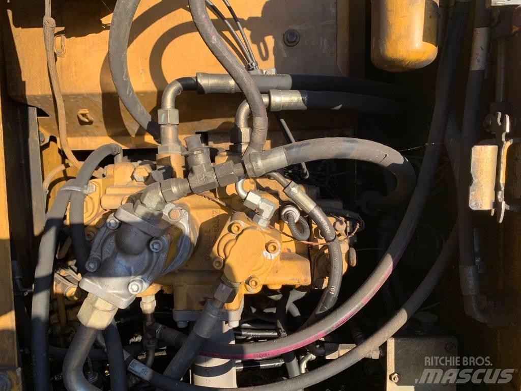 CAT 312 C L Escavadoras de rastos
