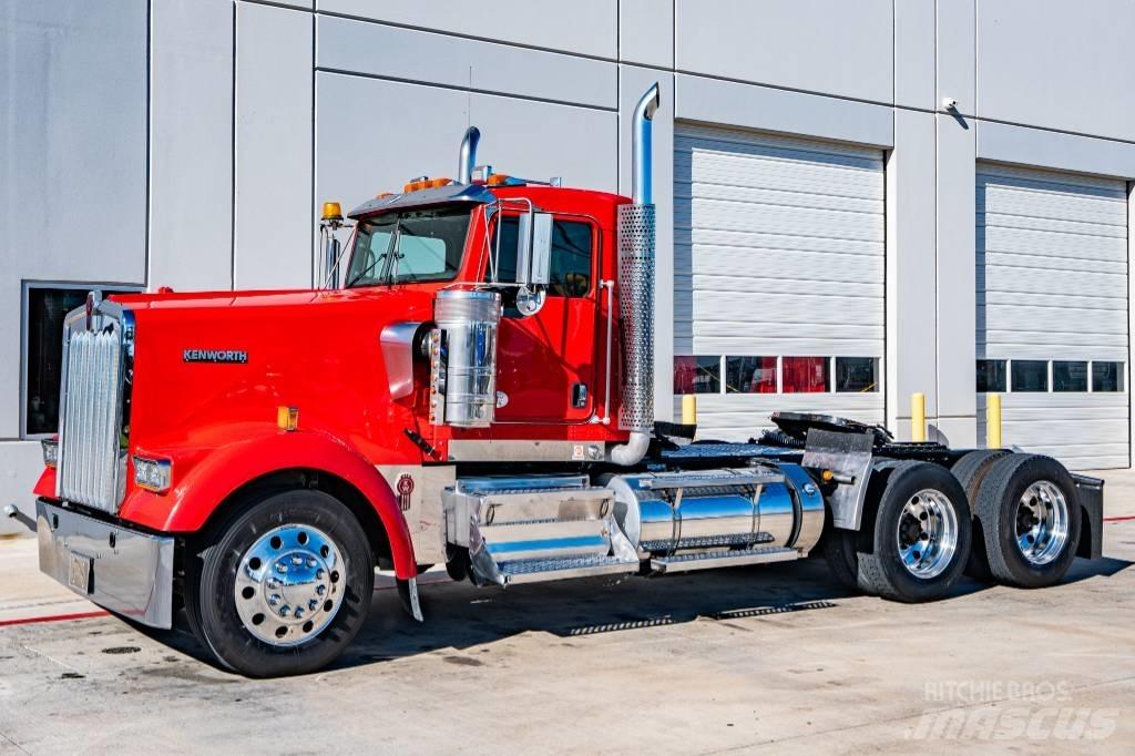 Kenworth W 900 Tractores (camiões)