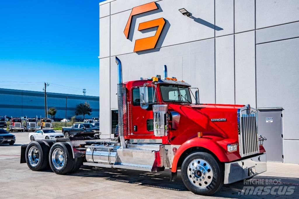 Kenworth W 900 Tractores (camiões)