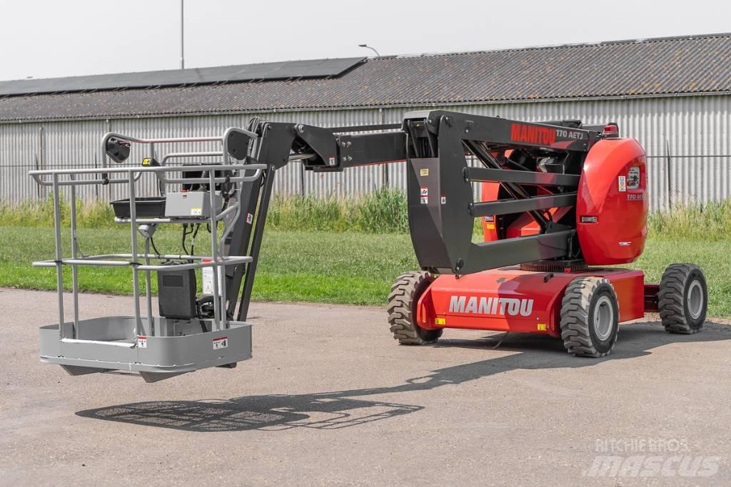 Manitou 170 AETJL Elevadores braços articulados