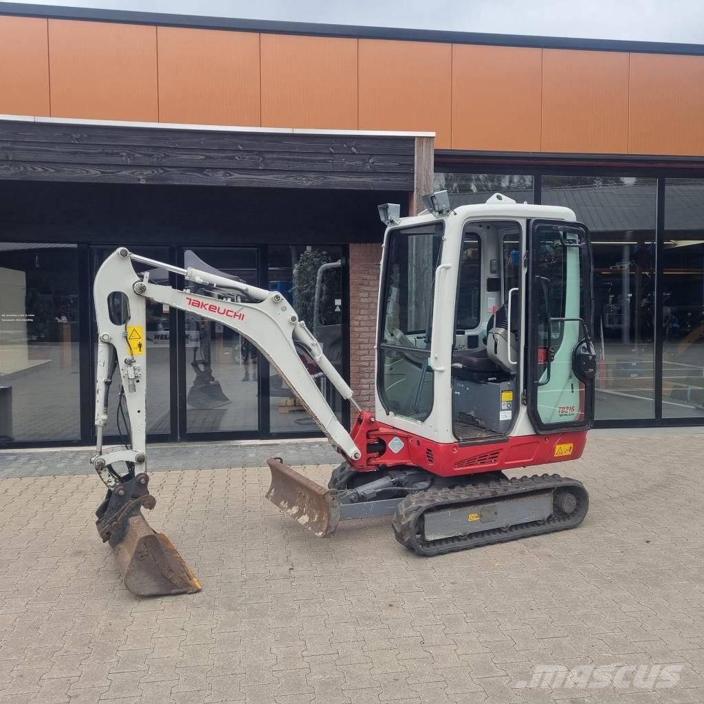 Takeuchi TB 216 Mini Escavadoras <7t