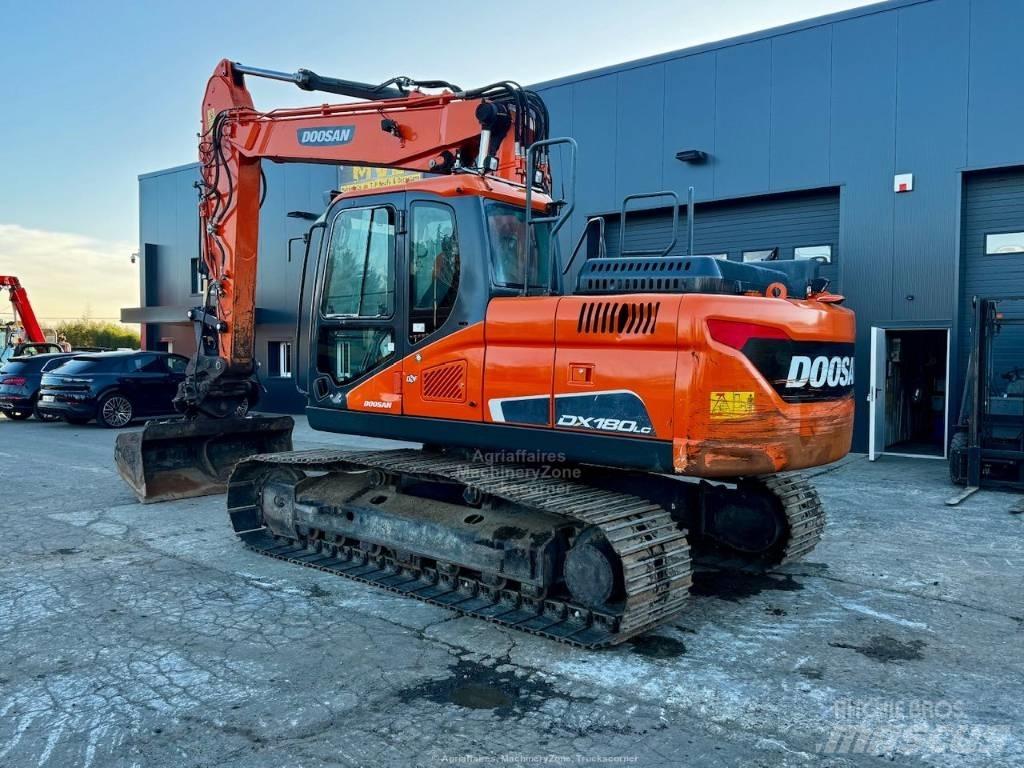 Doosan DX 180 LC Escavadoras de rastos