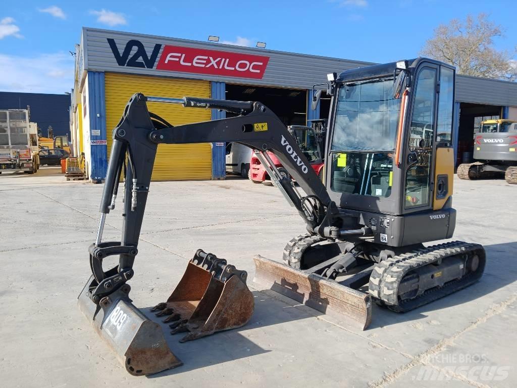 Volvo JECR25D Mini Escavadoras <7t