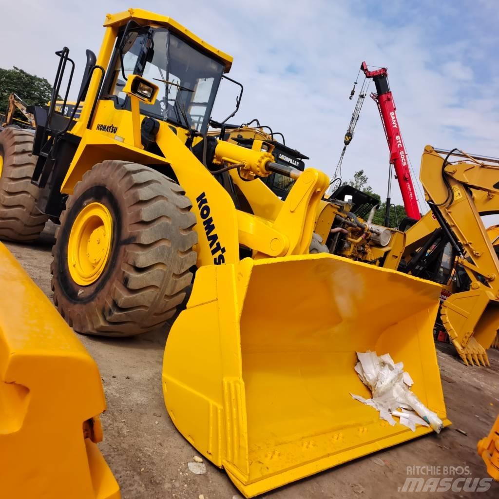 Komatsu WA 470-3 Pás carregadoras de rodas