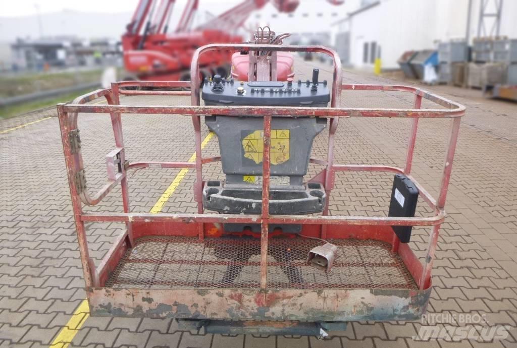 JLG E 600 JP Elevadores braços articulados