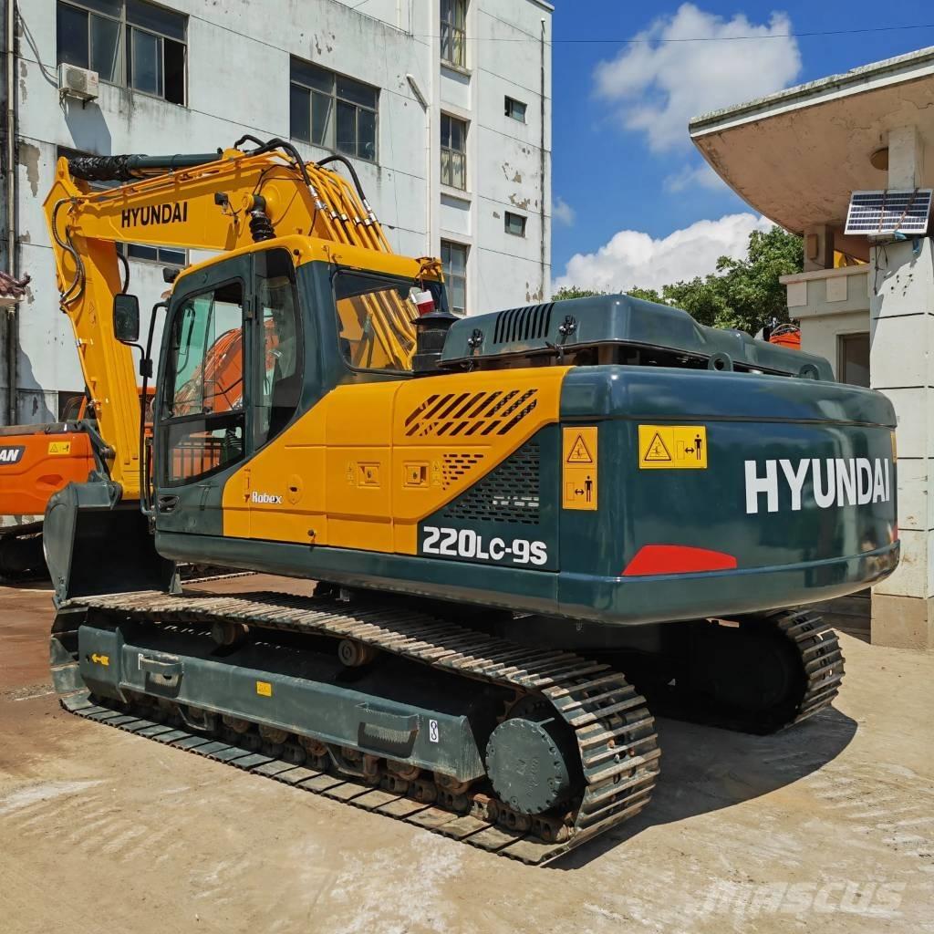 Hyundai R220LC-9S Escavadoras de rastos