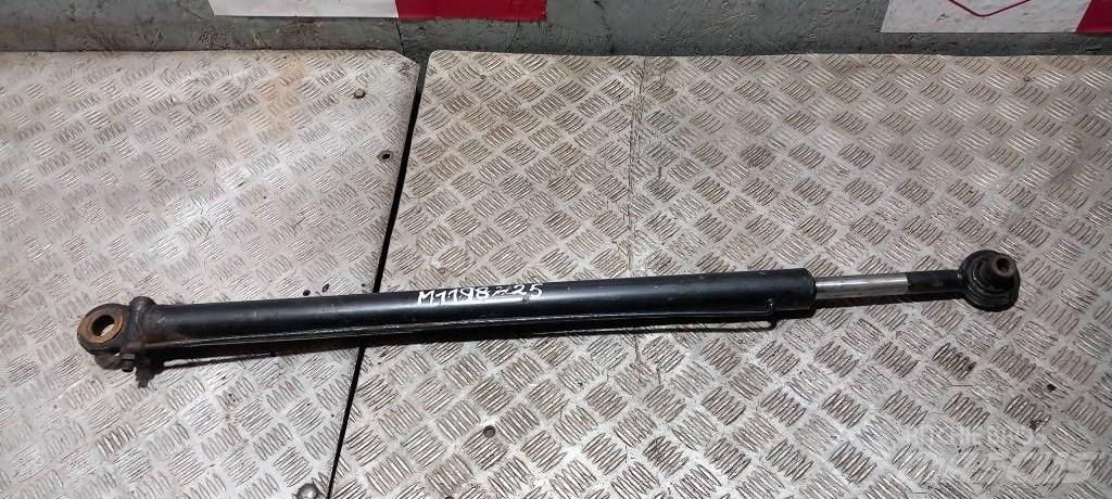 MAN TGL .    81978122318 Hidráulica