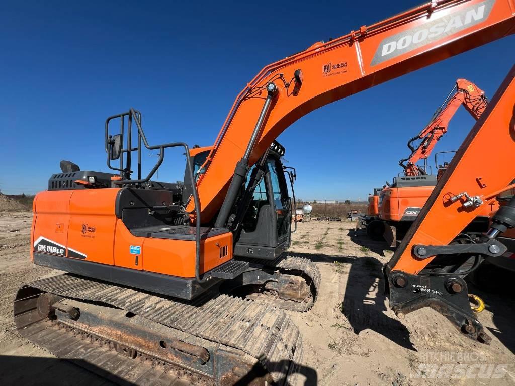 Doosan DX140LC-7 Escavadoras de rastos