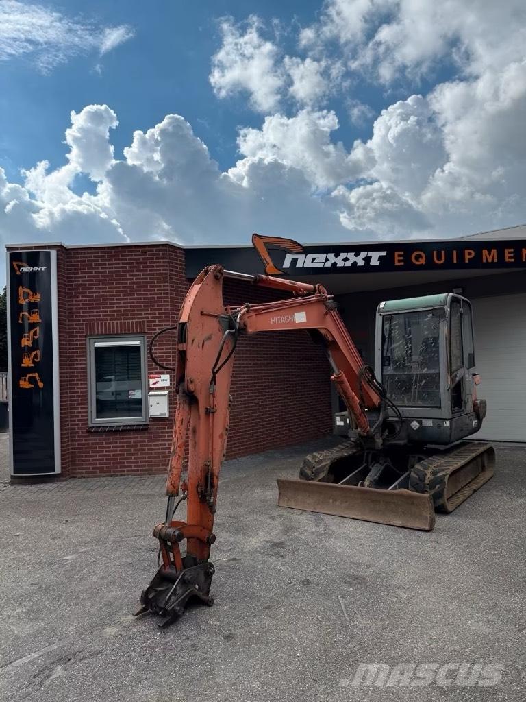 Hitachi ZX 50 Mini Escavadoras <7t