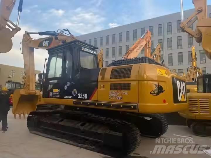 CAT CAT325D Escavadoras Midi 7t - 12t