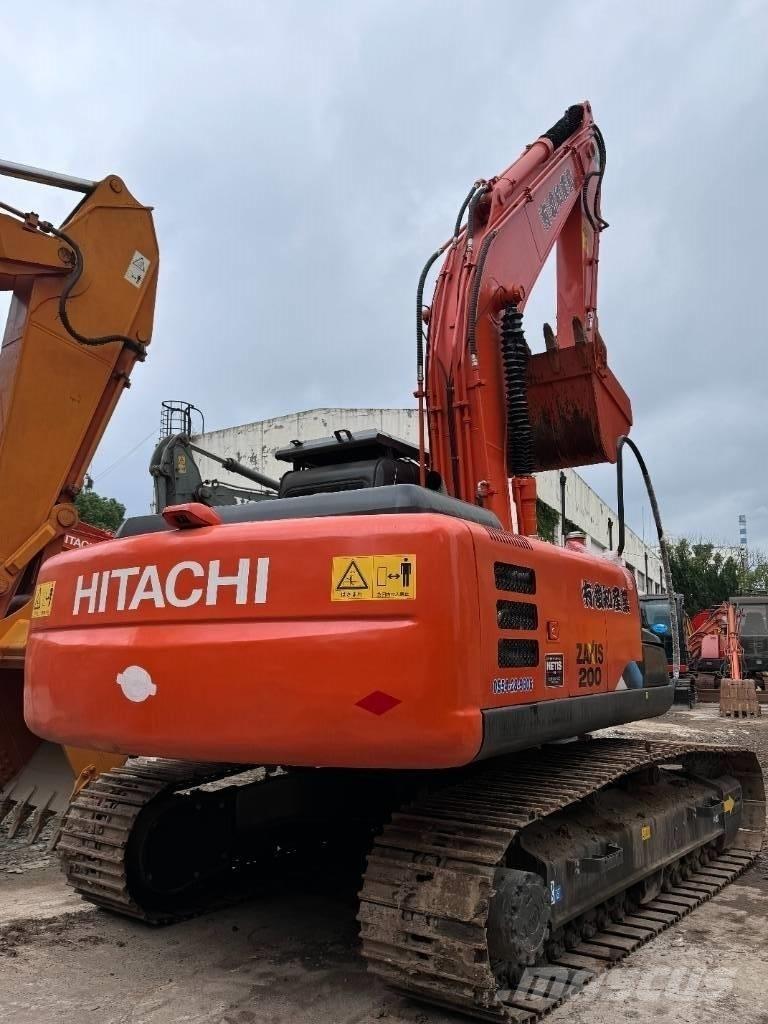 Hitachi ZX 200 Escavadoras de rastos