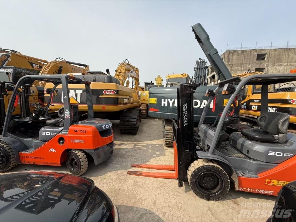 Toyota 8 FD 30 Empilhadores Diesel