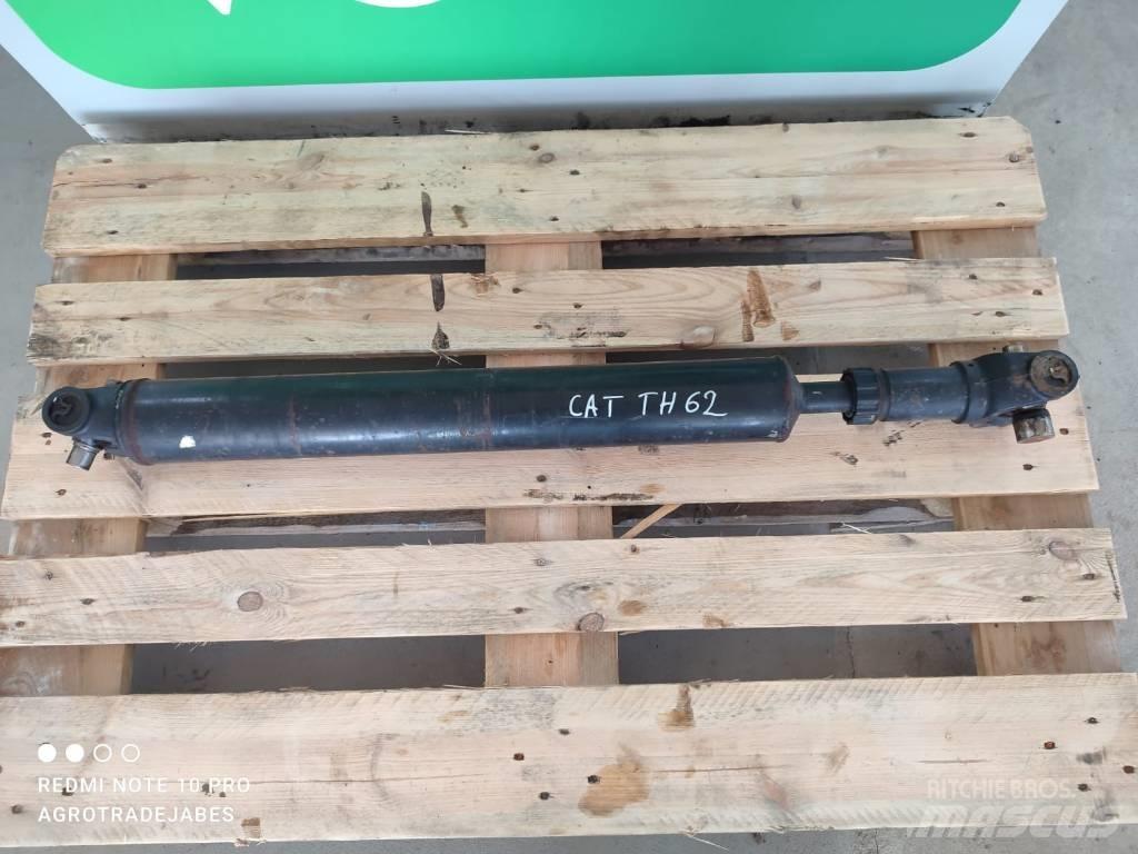 CAT TH63 drive shaft Eixos