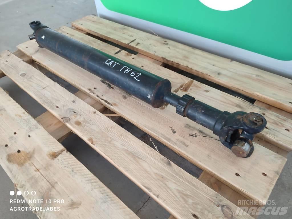CAT TH63 drive shaft Eixos
