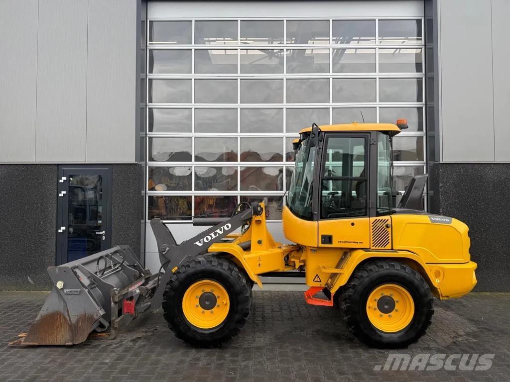 Volvo L30G Pás carregadoras de rodas