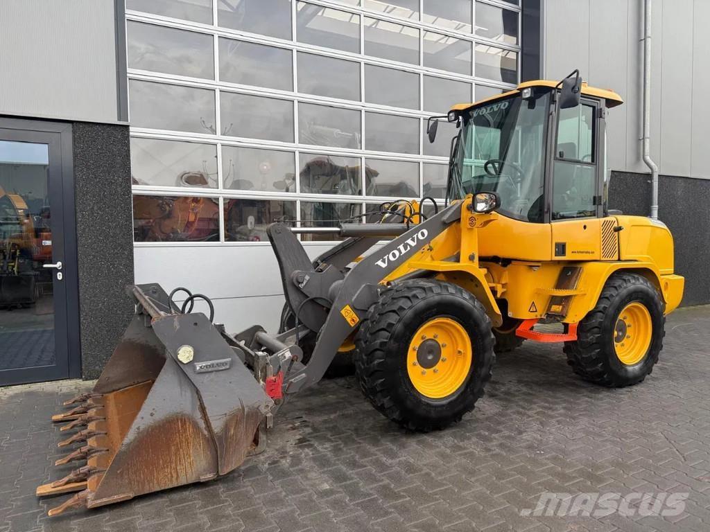 Volvo L30G Pás carregadoras de rodas