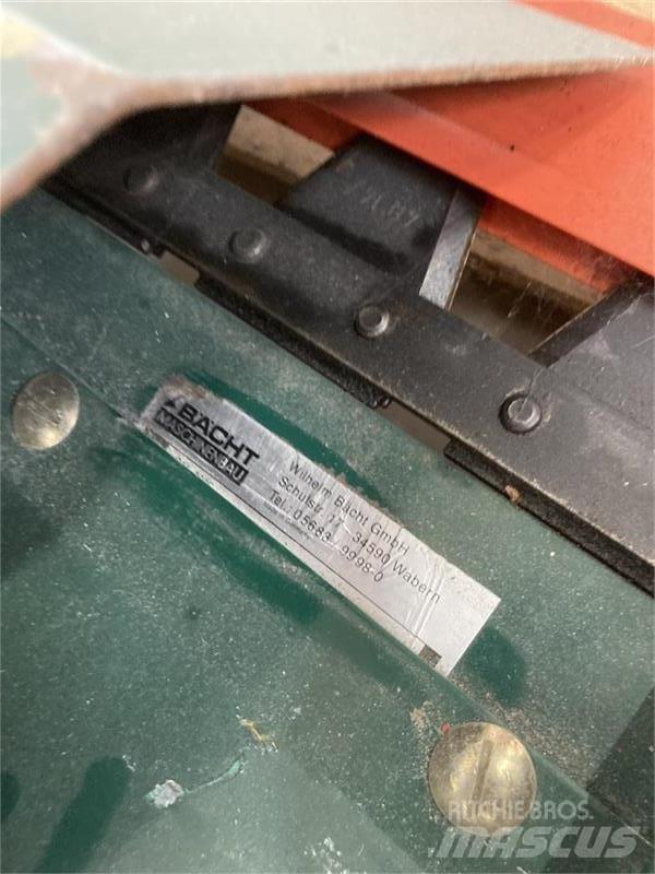 CLAAS BACHT SIDEKNIV Acessórios de ceifeiras debulhadoras