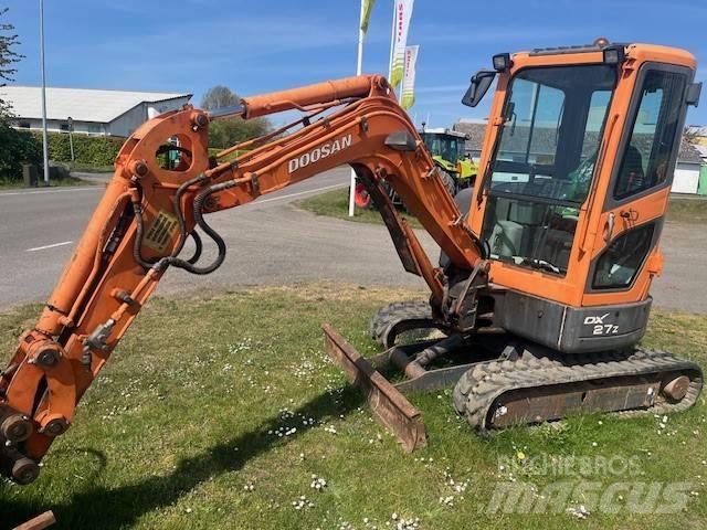 Doosan DX 27 Z Mini Escavadoras <7t