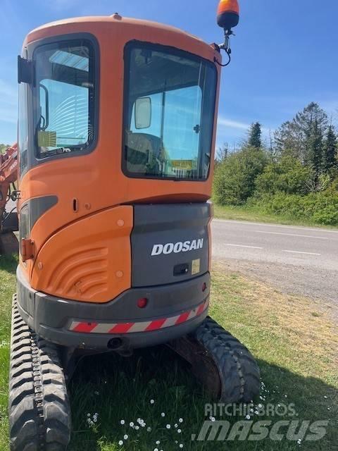 Doosan DX 27 Z Mini Escavadoras <7t