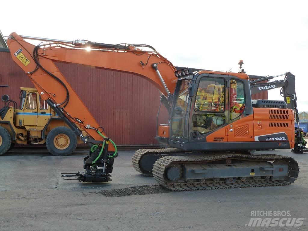 Doosan DX140LC-5 Escavadoras de rastos