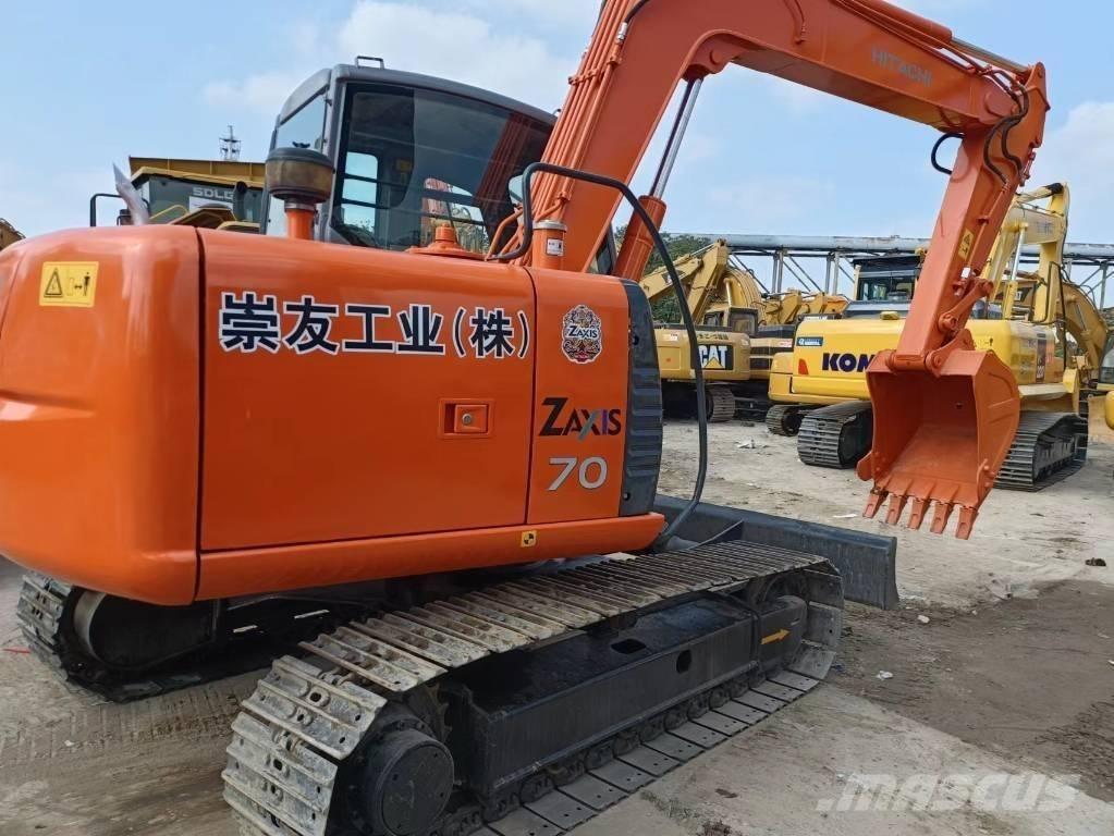 Hitachi ZX70 Mini Escavadoras <7t