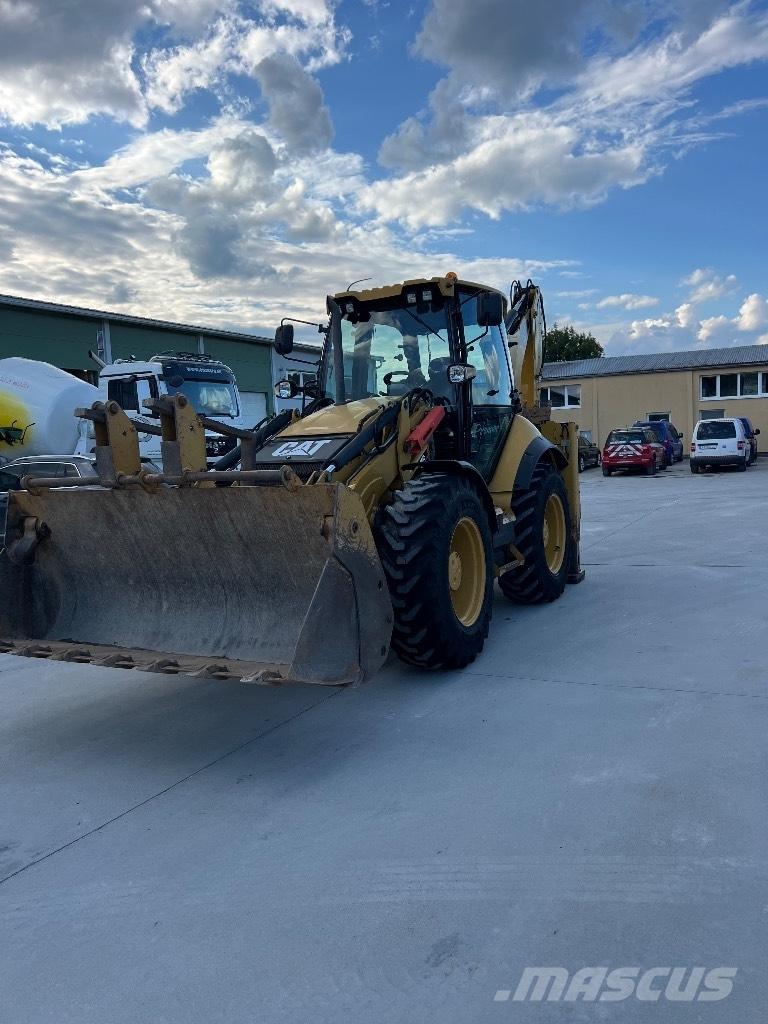 CAT 444F Retroescavadoras
