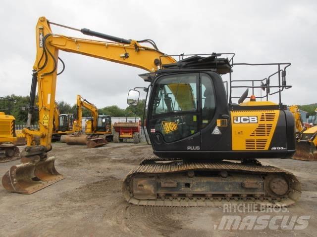 JCB JS130LC Plus+ Escavadoras de rastos