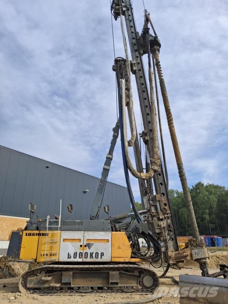 Liebherr LRB255 Sondas de Extracção