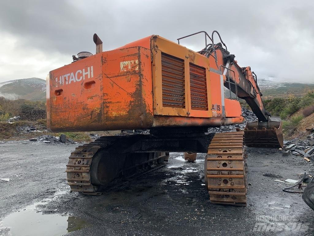 Hitachi 670 LCH-3 Escavadoras de rastos