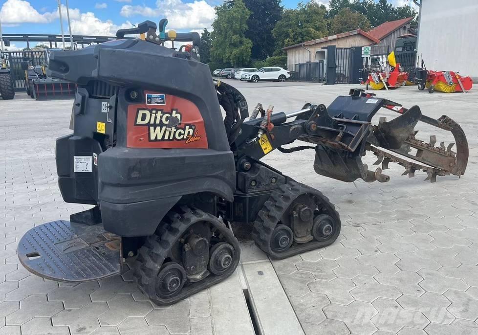 Ditch Witch R300 Dumpers de lagartas
