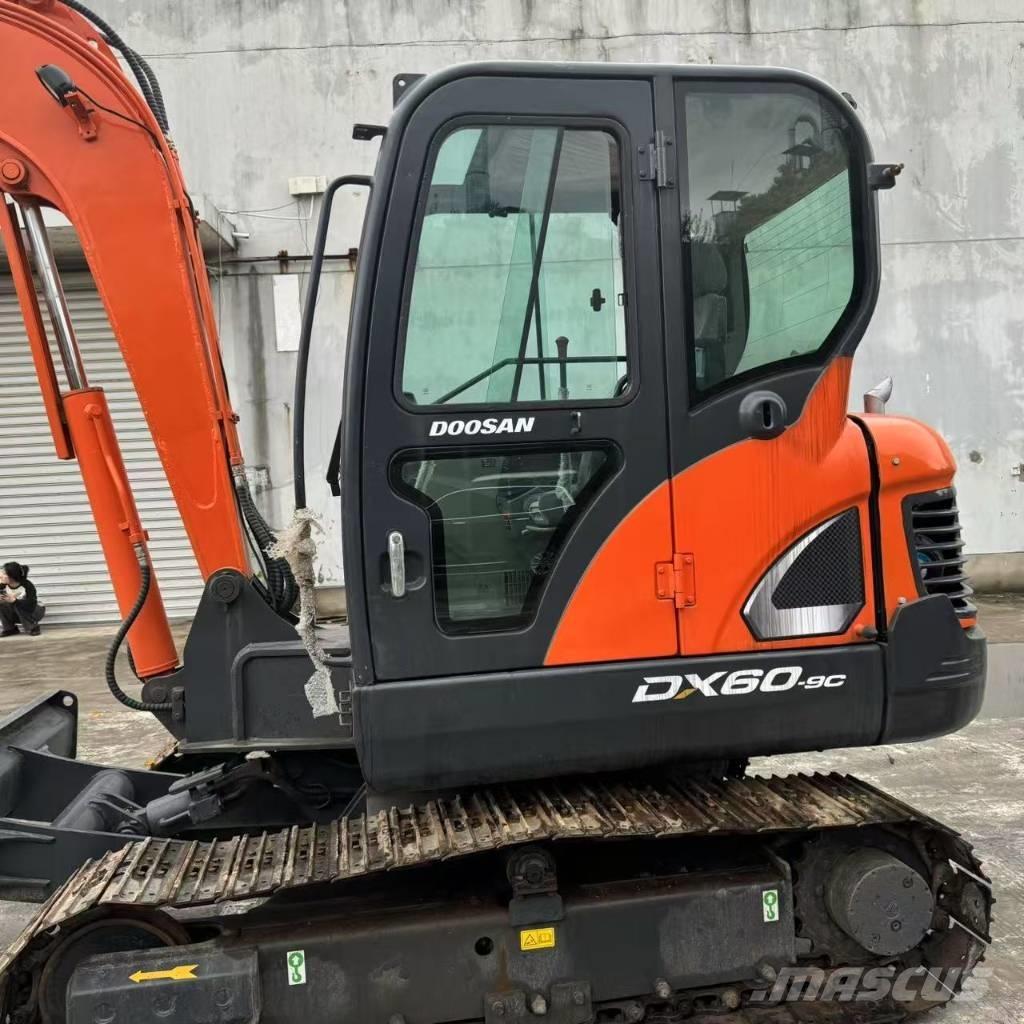 Doosan DX 60-9 C Mini Escavadoras <7t