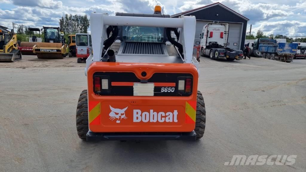 Bobcat S 650 Carregadoras de direcção deslizante