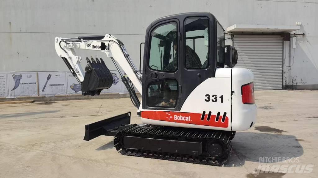 Bobcat 331 Mini Escavadoras <7t