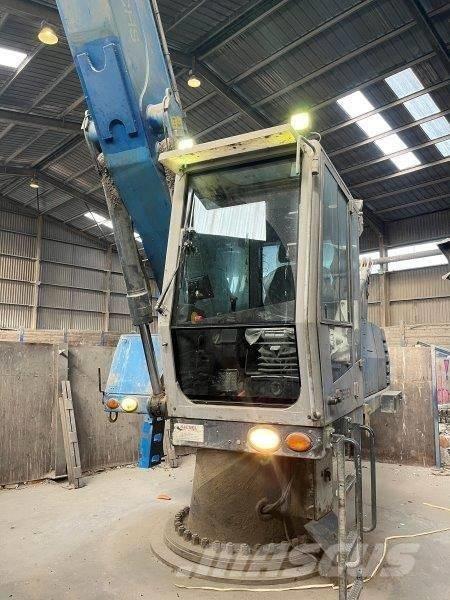 Fuchs AHL 831 D Manipuladores de resíduos / indústria