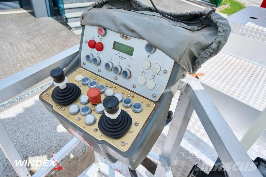 Ruthmann T 300 Plataformas aéreas montadas em camião