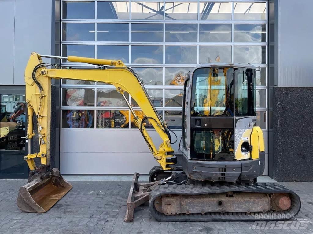 New Holland E50.2 Mini Escavadoras <7t