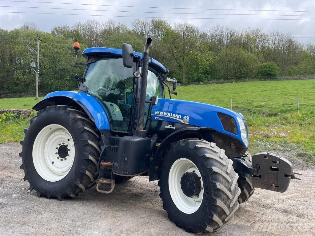 New Holland T 7.250 Tratores Agrícolas usados