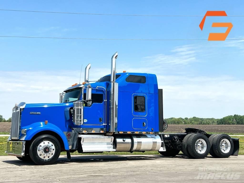Kenworth W 900 Tractores (camiões)