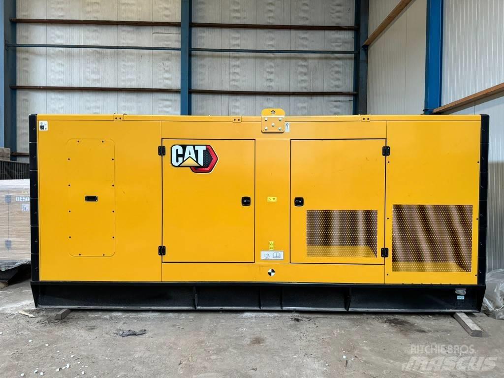 CAT C13 - DE450GC Geradores Diesel