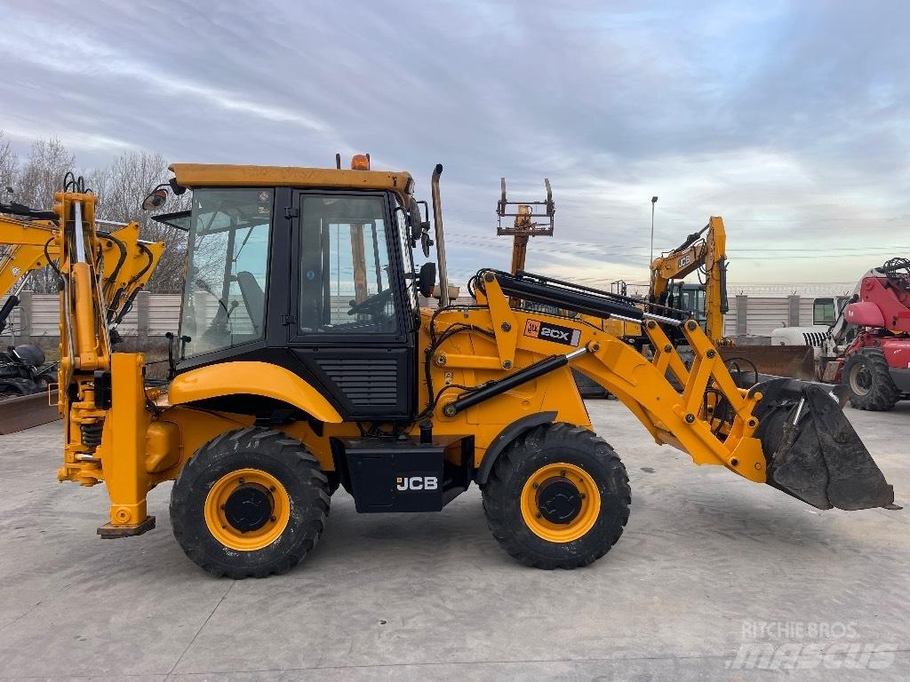 JCB 2 CX Retroescavadoras