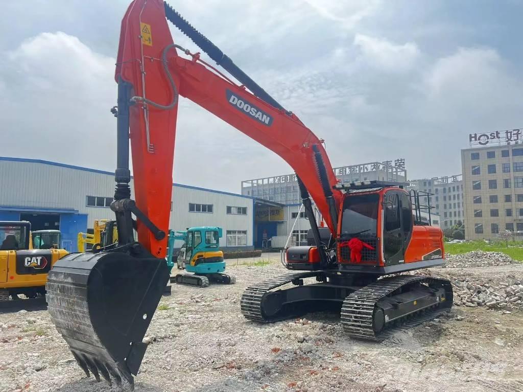 Doosan DX 300 LC Mini Escavadoras <7t