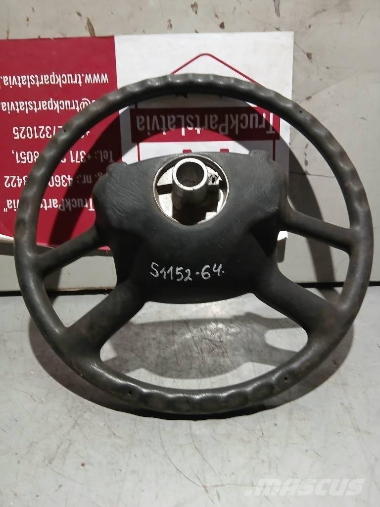 Scania R 440    1327026 Cabines e interior