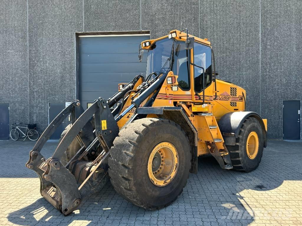 Ljungby L 20 Pás carregadoras de rodas