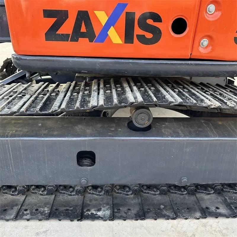 Hitachi ZX 55 Mini Escavadoras <7t
